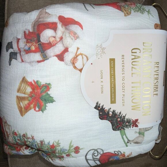 NWT Envogue Santa Christmas Reversible Dreamy Cotton Gauze Throw Blanket 50 x 70 - Picture 4 of 16